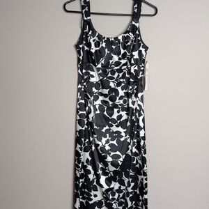 Maggy London Black and White Leaf Print Satin Midi Pencil Skirt NWT 10